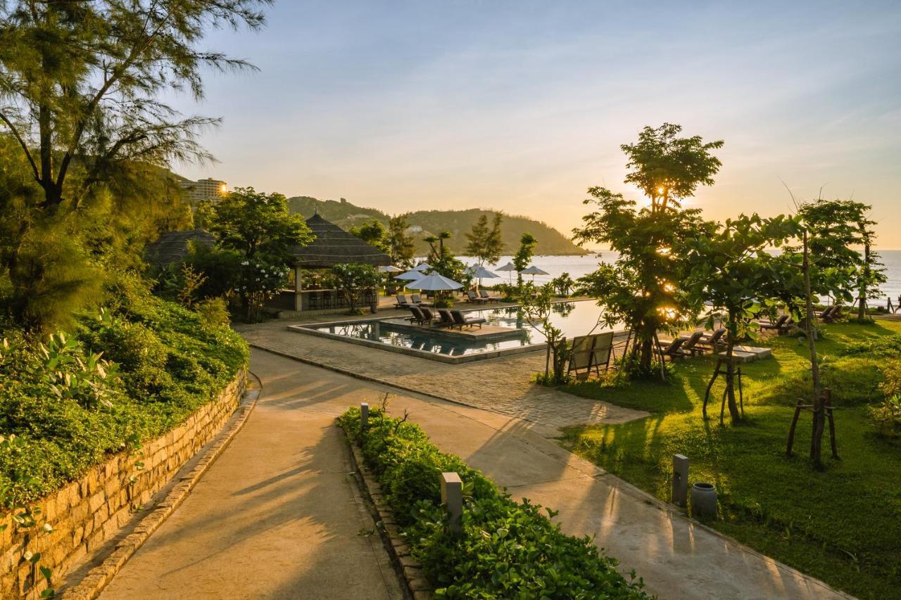 Crown Retreat Quy Nhon Resort Екстер'єр фото