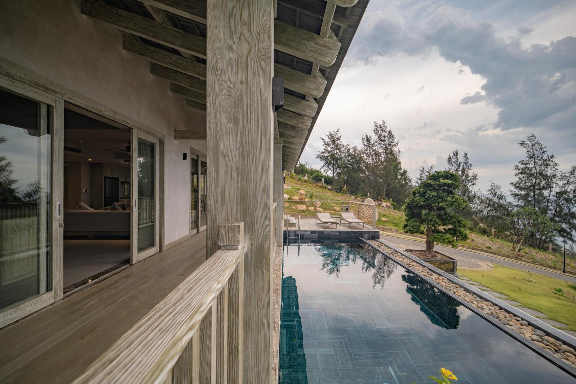 Crown Retreat Quy Nhon Resort Екстер'єр фото