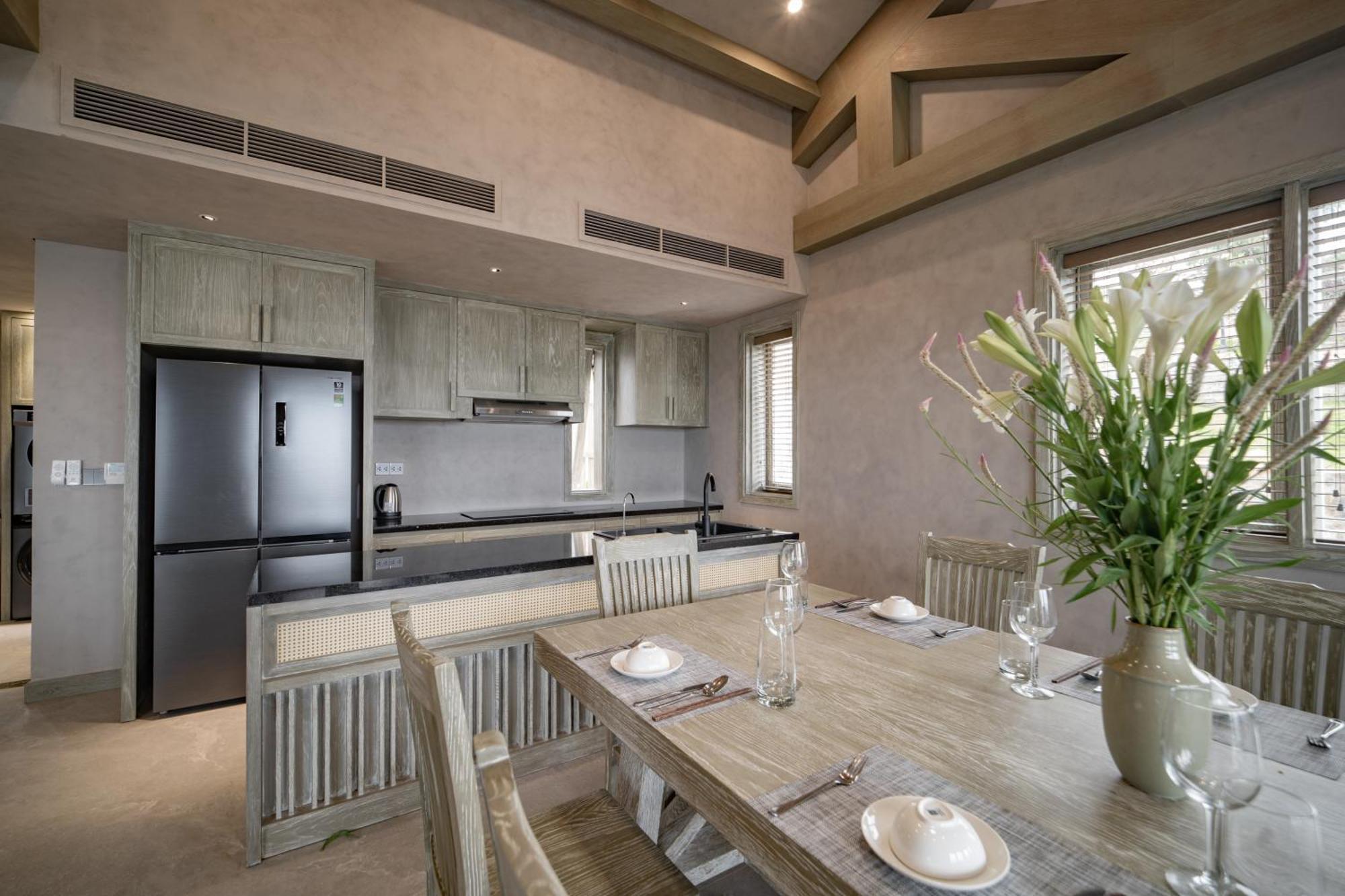 Crown Retreat Quy Nhon Resort Екстер'єр фото