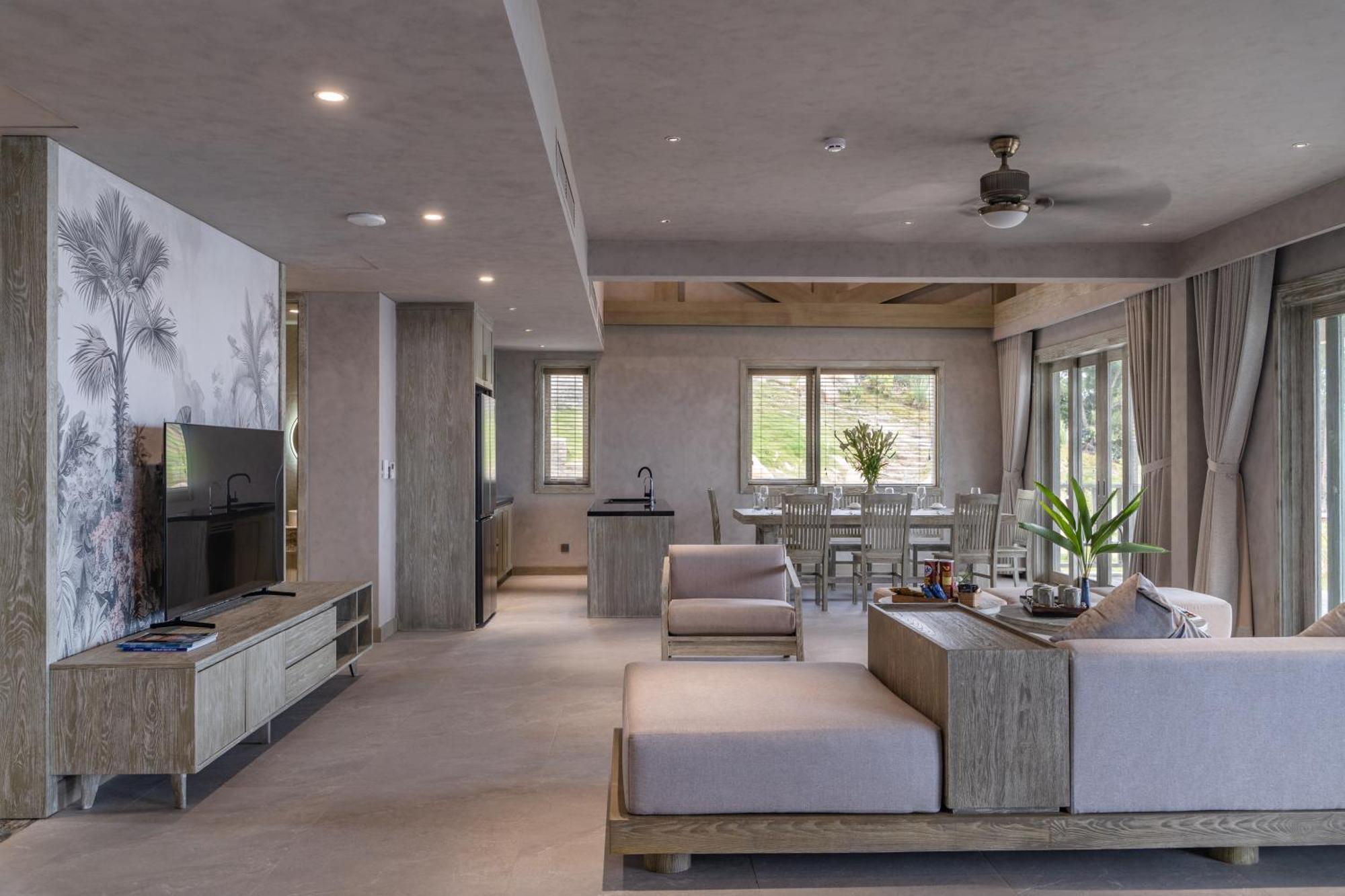Crown Retreat Quy Nhon Resort Екстер'єр фото